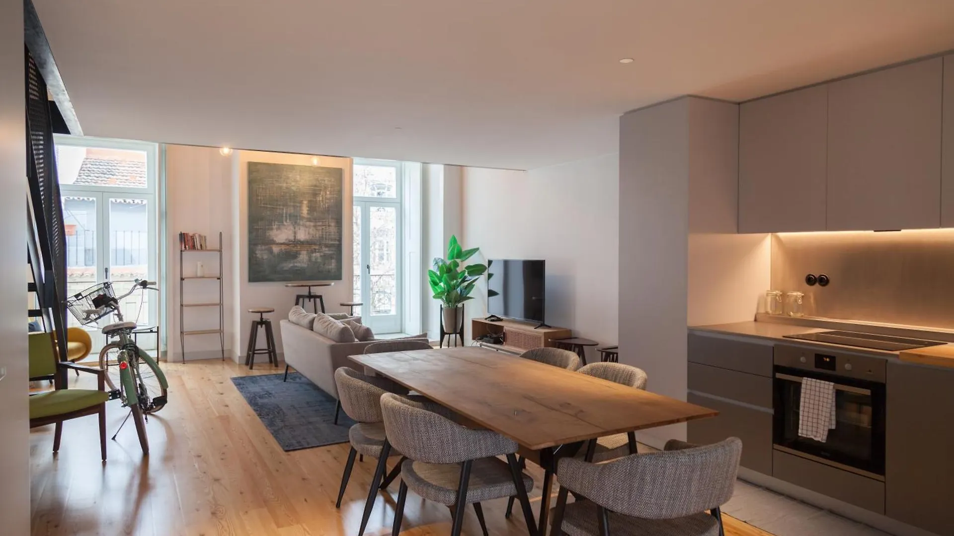 Flh Intendente Fashion Mezzanine With Balcony Lisbon 0*,