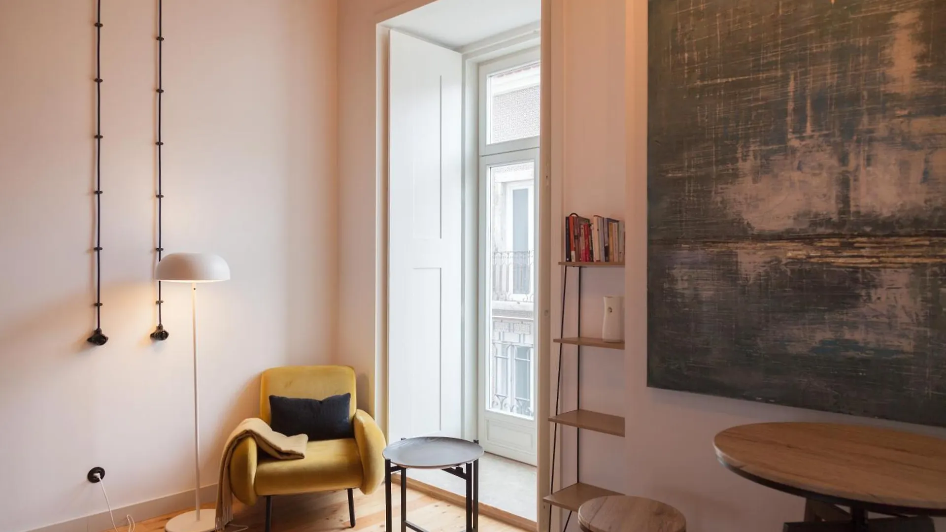 Daire Flh Intendente Fashion Mezzanine With Balcony Lisboa